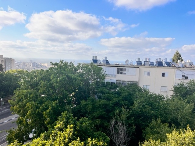 דירה למכירה ברחוב הגליל חיפה - הנוף הנשקף מהדירה