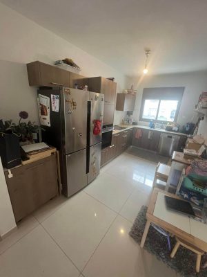 2 חניות מקורות + מחסן