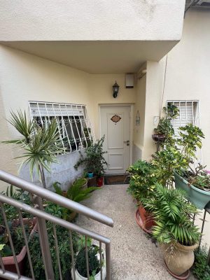 כניסה דירה ברחוב שוהם בכרמל