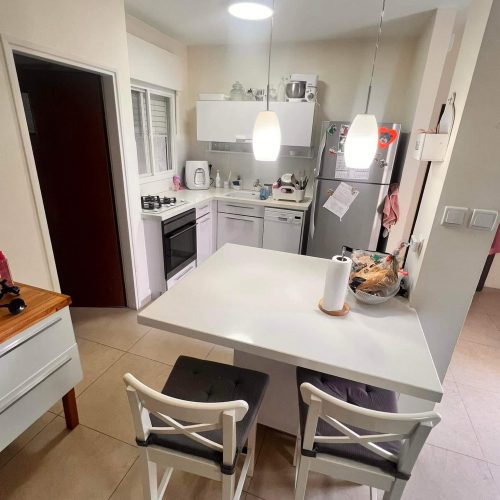 המטבח בדירה שכונת רמת אלון חיפה