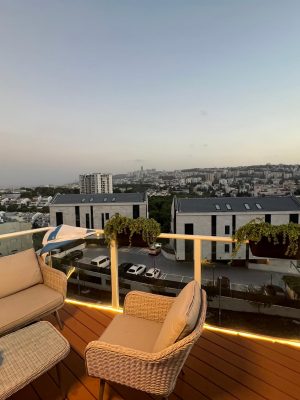 מרפסת דירה ברחוב נעמת בכרמל