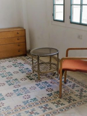 חדר דירת 3 חדרים קיבוץ גלויות חיפה