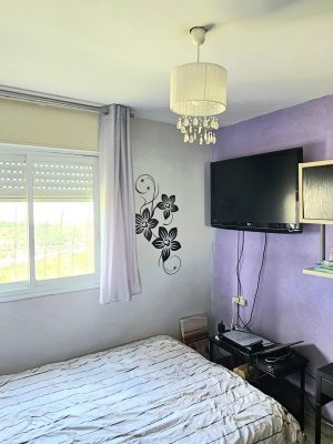 חדר שינה לילדים בדירת 4.5 חדרים למכירה בשכונת רמות ספיר חיפה